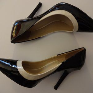 BCBGeneration Pumps Brand New Navy & White 8.5B